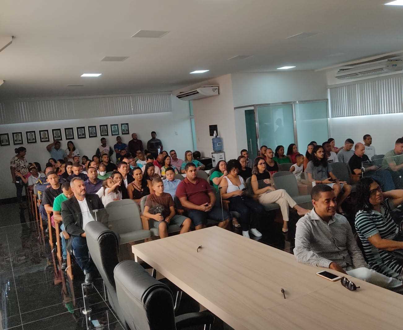 Camacã: Prefeito Paulo do Gás dá posse aos novos Conselheiros tutelares